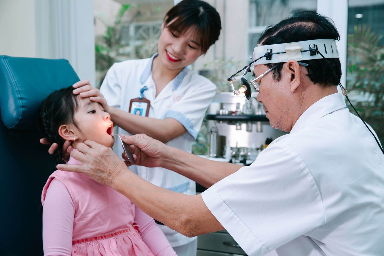 Bác sĩ Tú là bác sĩ chữa trị tai mũi họng chất lượng tại Đà Nẵng - ảnh minh họa
