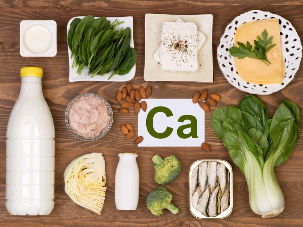 cung cấp đầy đủ cho trẻ các loại vitamin, canxi, flour và các khoáng chất cần thiết