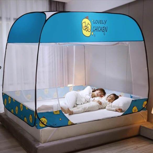 Khi ngủ nên trùng màn, đặc biệt là trẻ em, các bé sơ sinh.