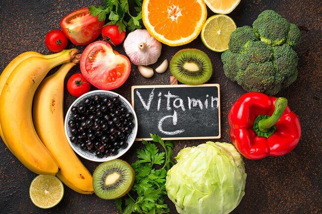 Bổ sung vitamin C để hạn chế tình trạng chảy máu mũi ở trẻ em 