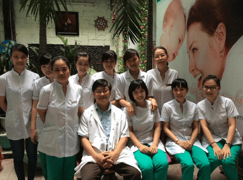 Đội ngũ y bác sĩ tại phòng khám đa khoa Đông Phương vừa giỏi vừa tận tâm với bệnh nhân