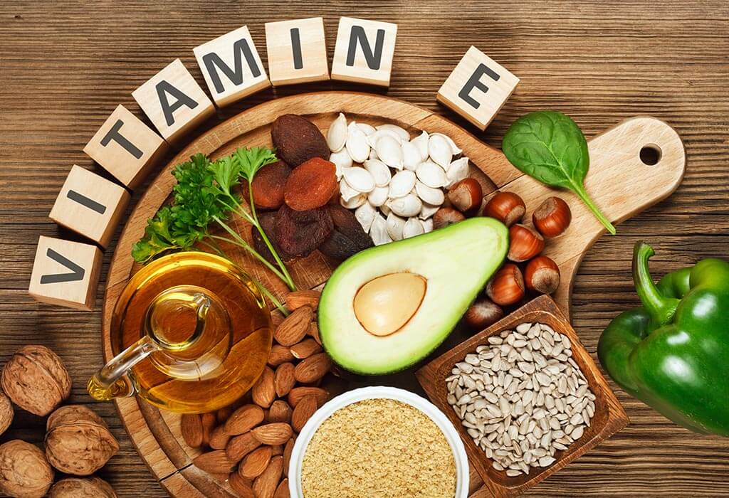 Vitamin E rất tốt cho cơ thể của phụ nữ, đặc biệt loại vitamin này có tác dụng cải thiện tình trạng khô âm đạo từ bên trong