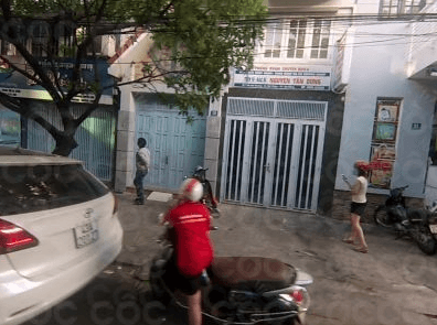 Phòng khám cơ xương khớp của bác sĩ Dũng