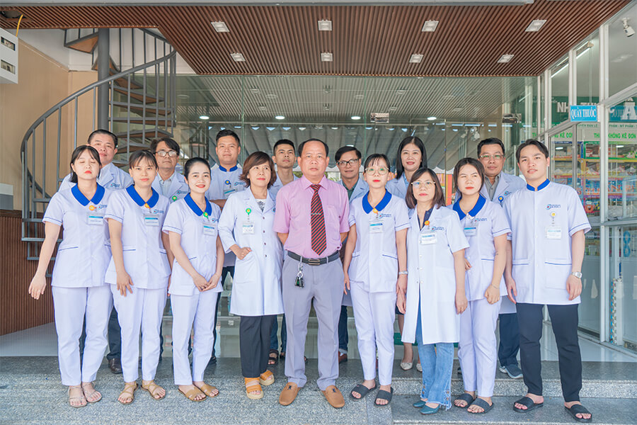 Đội ngũ y bác sĩ tại phòng khám đa khoa ân đức 1