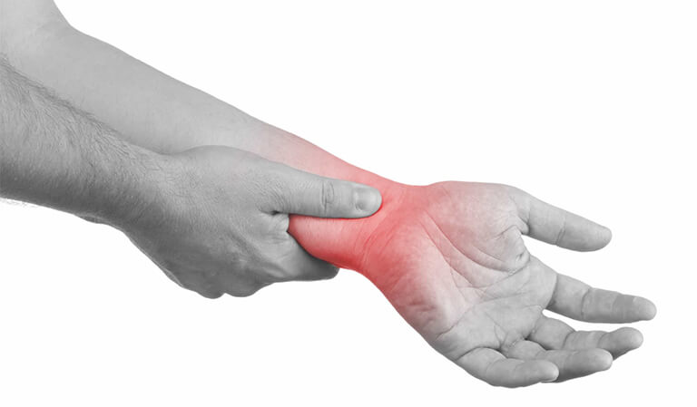Viêm gân cổ tay được được hiểu là lớp vỏ bao quanh gân cổ tay bị viêm gây đau nhức