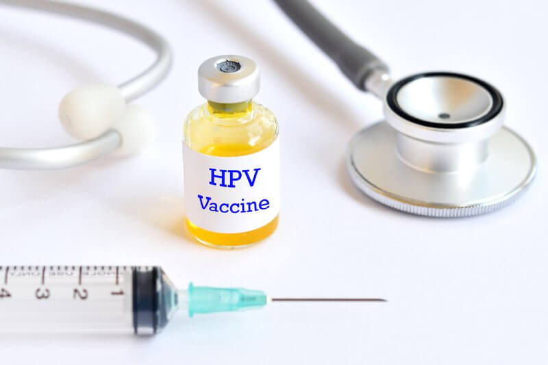 Tiêm vắc-xin phòng ngừa lây nhiễm HPV trước 26 tuổi để phòng ngừa ung thư vùng kín