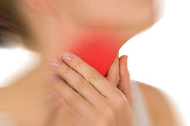Viêm phế quản là một trong những nguyên nhân phổ biến nhất gây ra tình trạng ho khó thở