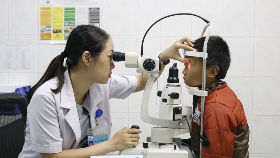 Ảnh minh họa phòng khám mắt của bác sĩ Hải và bác sĩ Vinh