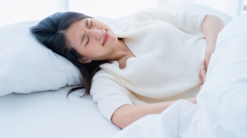 chữa trị đau dạ con sau sinh