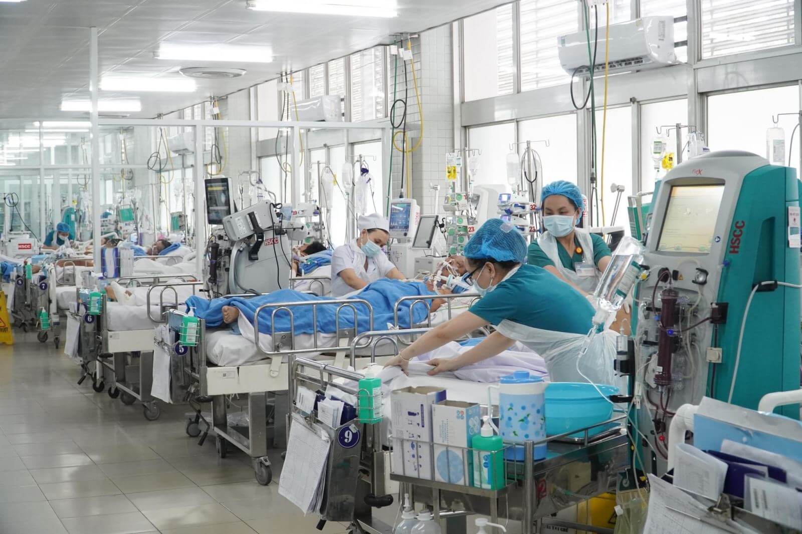Hoạt động khám chữa bệnh tại bệnh viện Chợ Rẫy