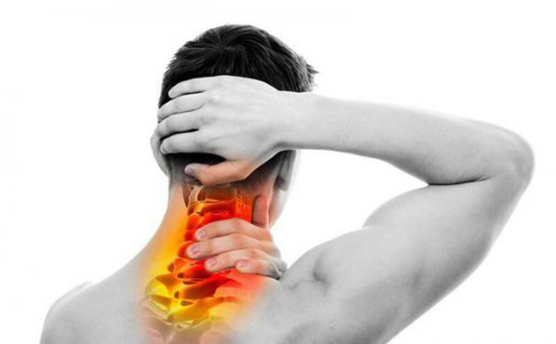 Đau cứng cổ: Nguyên nhân, dấu hiệu và cách chữa trị hiệu quả