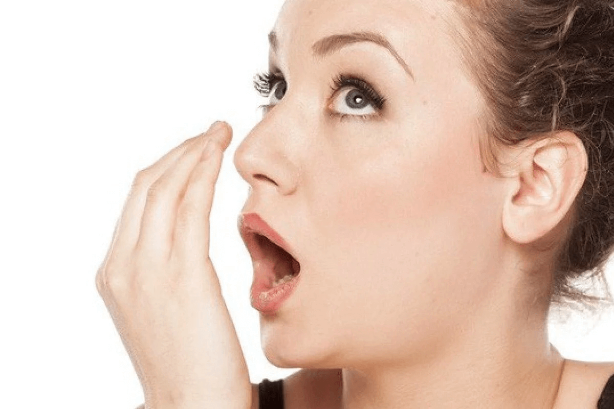 Hôi miệng: Nguyên nhân, cách chữa trị an toàn hiệu quả tại nhà