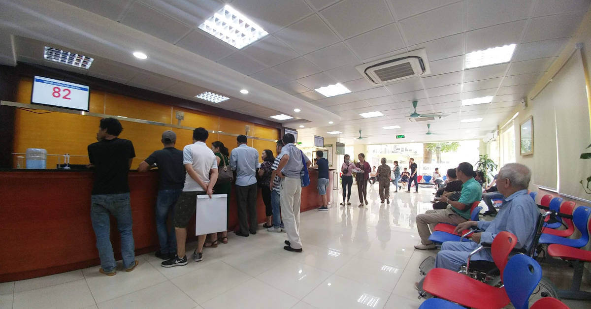 hoạt động khám chữa bệnh tại bệnh viện đại học y hà nội