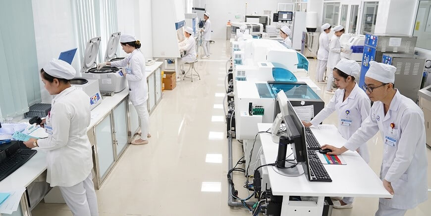 hệ thống phòng thí nghiệm tại bệnh viện Hòa Hảo