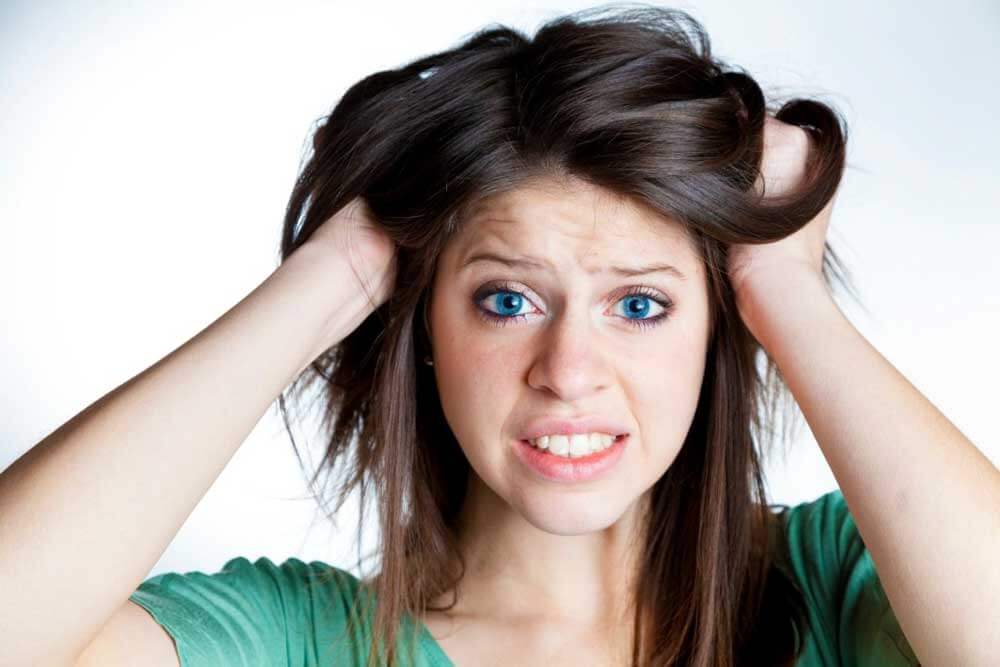Tìm hiểu nguyên nhân gây ra gàu. Phương pháp chữa trị an toàn và hiệu quả