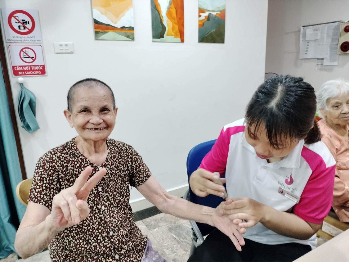 Hoạt động chăm sóc
