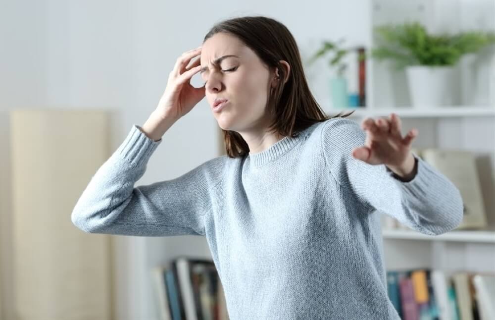 Chóng mặt kéo dài là dấu hiệu bệnh lý nào? Chẩn đoán và chữa trị