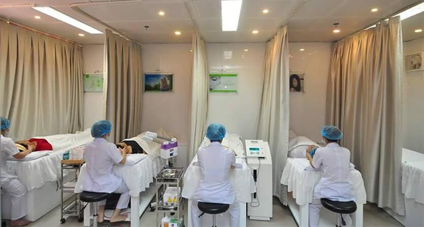công tác chữa trị tại bệnh viện da liễu trung ương