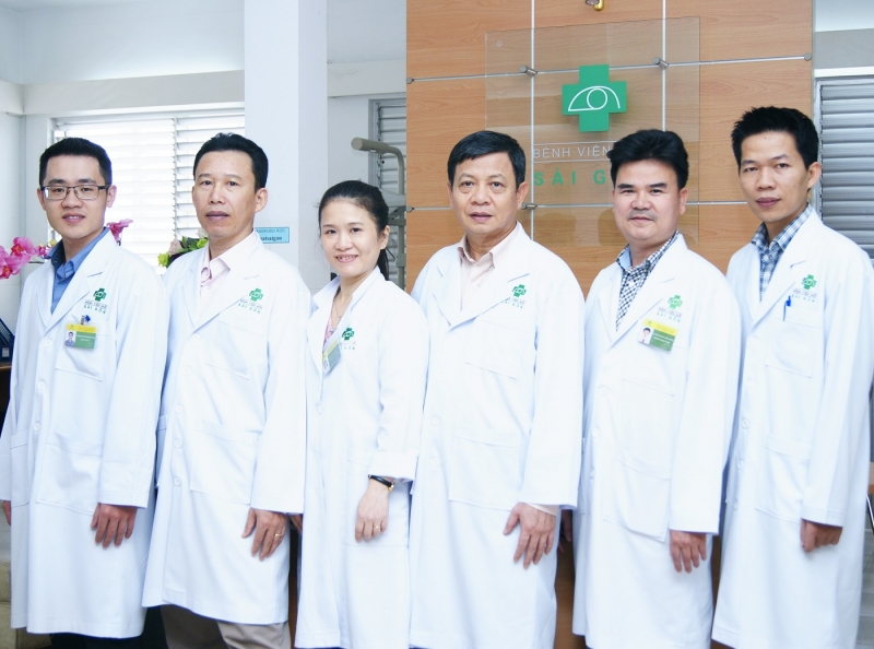 Đội ngũ bác sĩ bệnh viện mắt Sài Gòn 