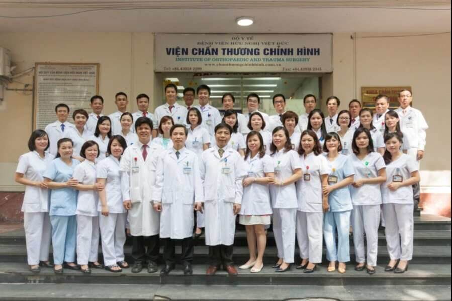 Đội ngũ y bác sĩ giỏi tại Bệnh viện Hữu nghị Việt Đức