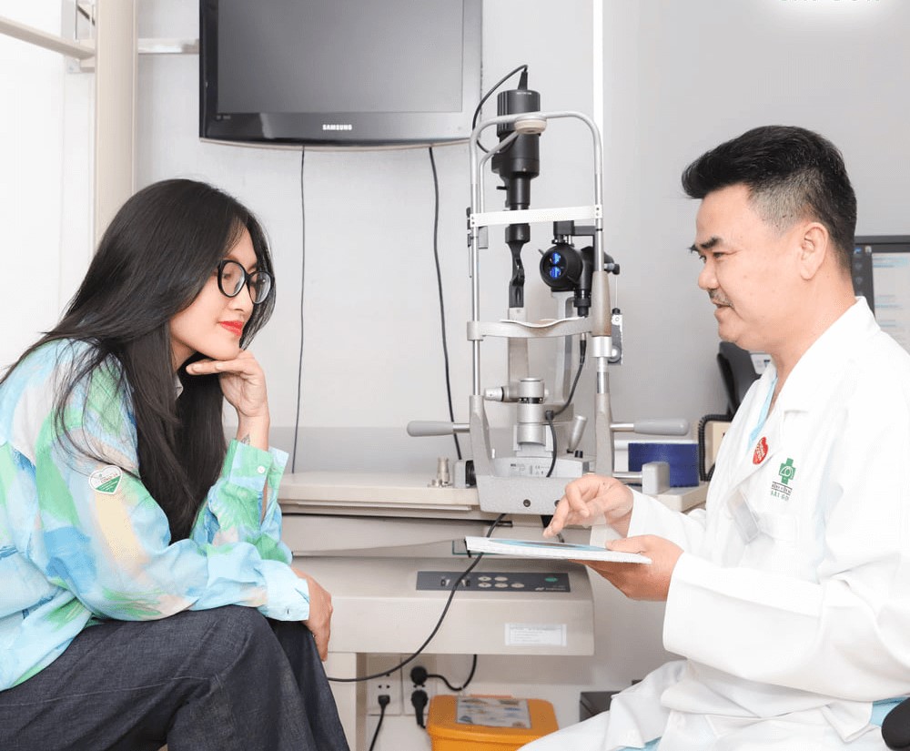 Hoạt động khám chữa bệnh tại bệnh viện mắt Sài Gòn