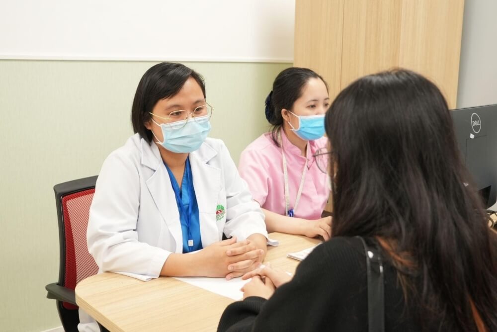 khám phụ khoa tại bệnh viện Hồng Ngọc