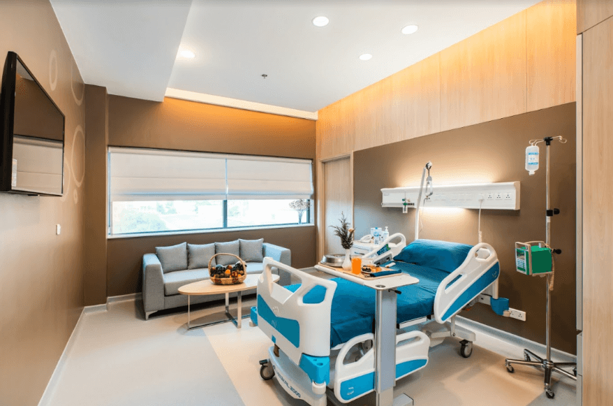 Khám tổng quát ở bệnh viện Việt Pháp Hà Nội: Có tốt không? Bác sĩ nào giỏi? Chi phí điều trị?