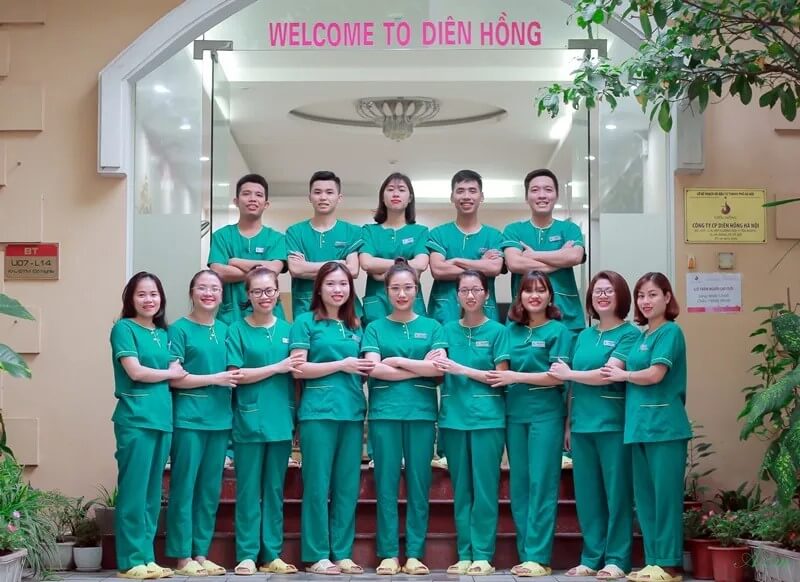 Đội ngũ chăm sóc viên Viện dưỡng lão Diên Hồng