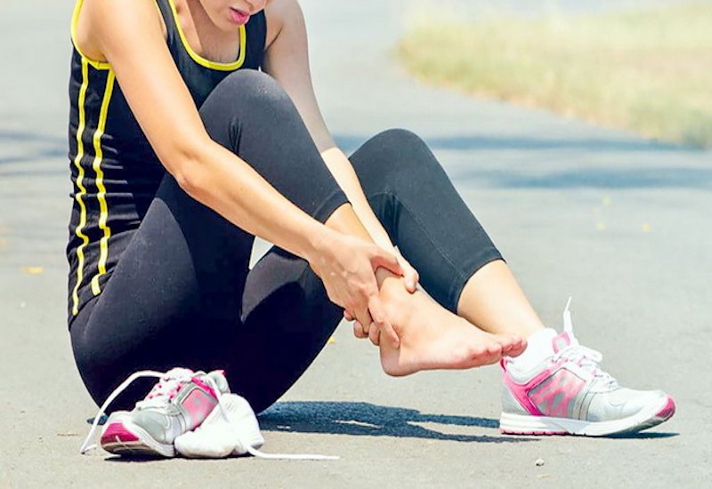 Chữa trị đứt gân gót chân