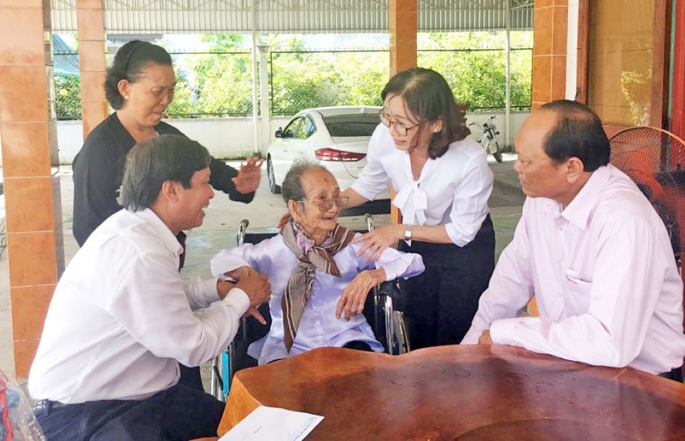 Khu nuôi dưỡng người cao tuổi ở huyện Cần Giuộc, Long An
