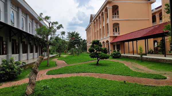 Cơ sở vật chất 