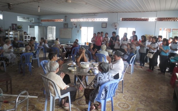 Dịch vụ chăm sóc dinh dưỡng và ẩm thực