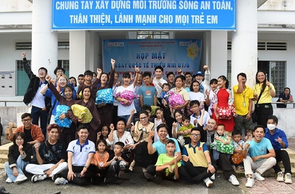 Hoạt động chăm sóc tại Trung tâm bảo trợ xã hội tỉnh Kiên Giang
