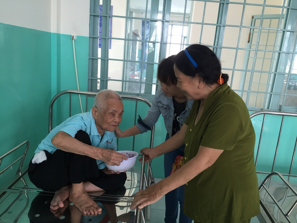 Hoạt động chăm sóc