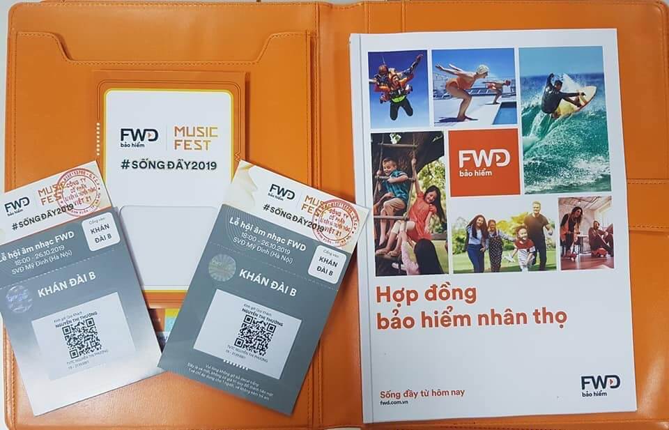 Hợp đồng bảo hiểm FWD
