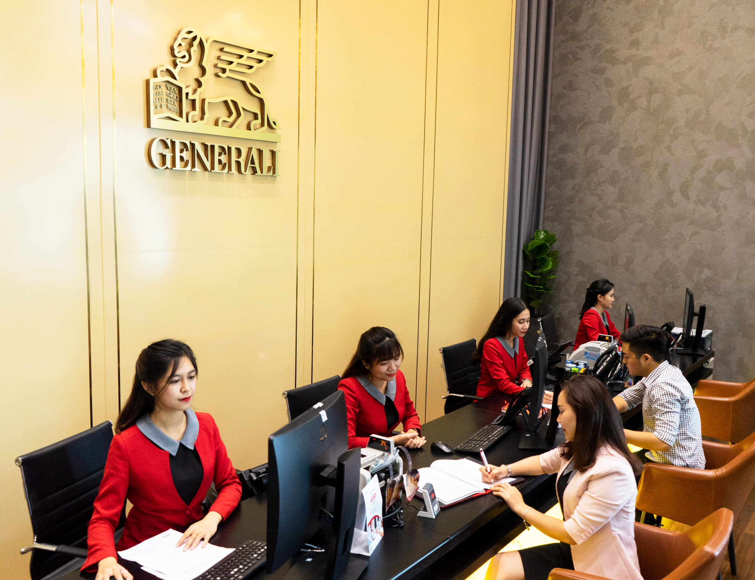 Có nên hủy hợp đồng bảo hiểm nhân thọ Generali không?