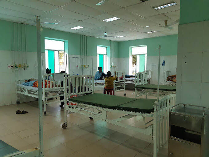 Khám chữa bệnh tại Bệnh viện Quân Y 211