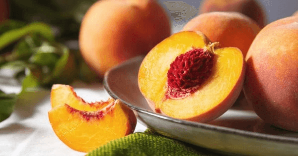 Ăn đào có béo (mập) không?