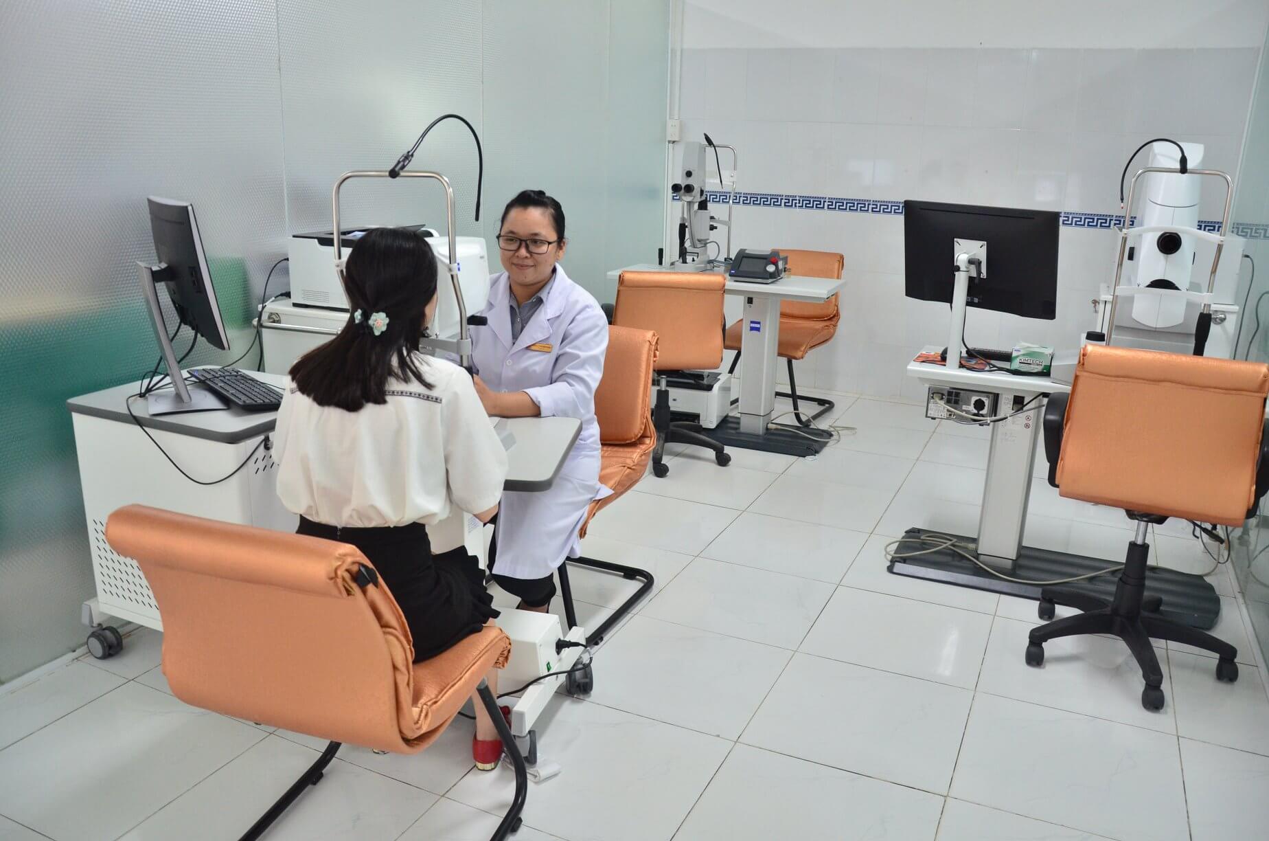 Khám bệnh tại Bệnh viện