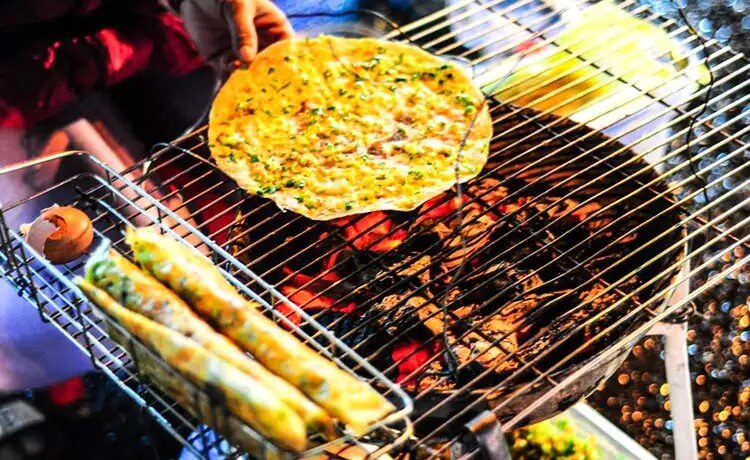Bánh tráng nướng bao nhiêu calo? Ăn bánh tráng nướng có béo không?