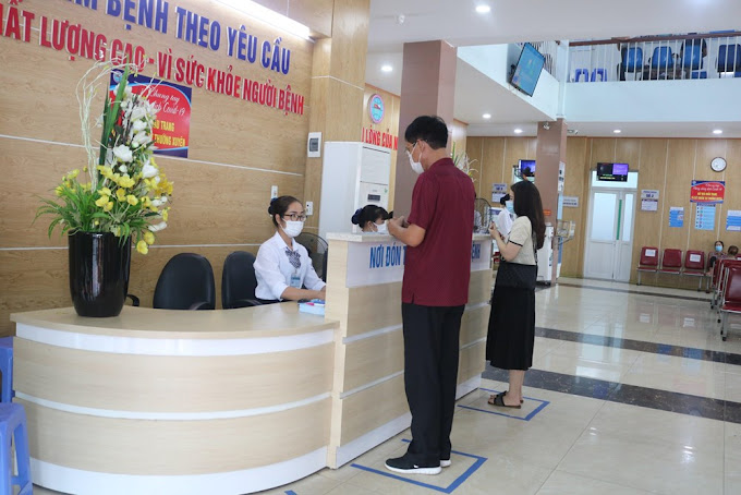 Khám bệnh tại Bệnh viện Hữu nghị Việt Tiệp