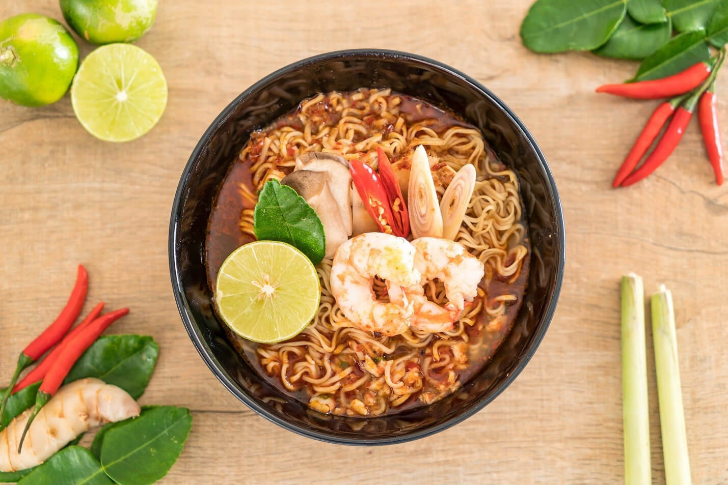 Tác hại khi ăn mì tôm quá nhiều