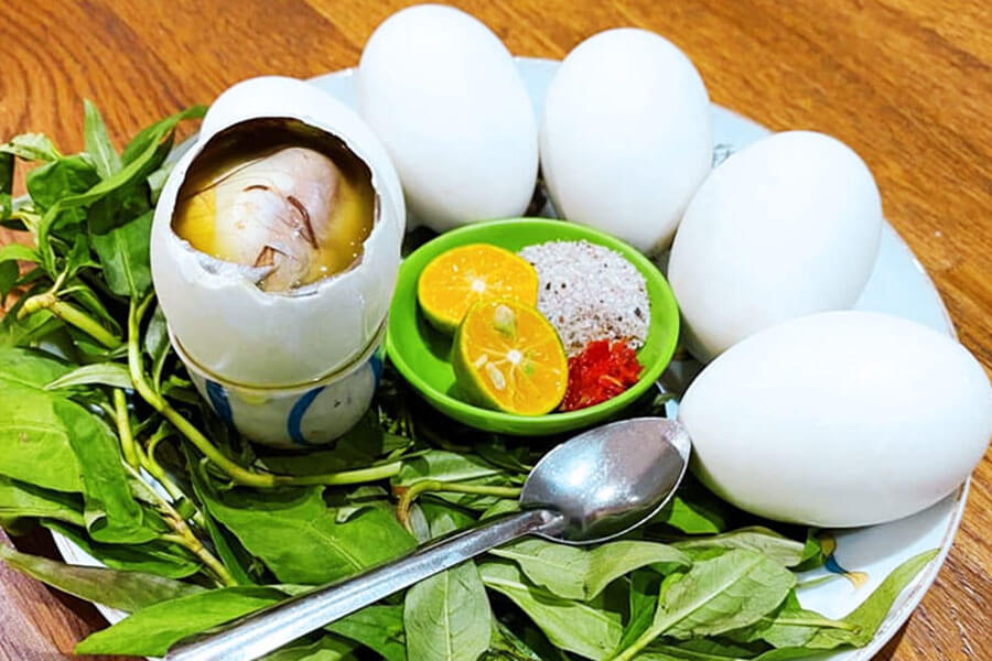 Ăn trứng vịt lộn có béo (mập) không?