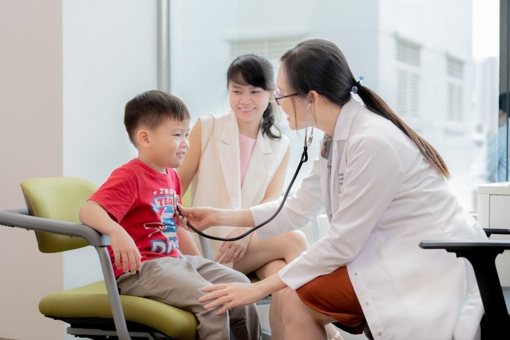 Khám bệnh tại bệnh viện