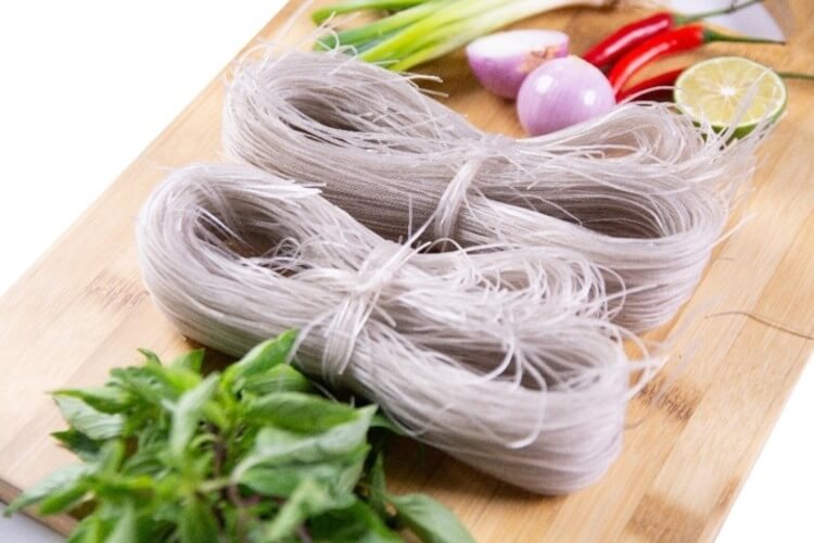 Miến bao nhiêu calo?