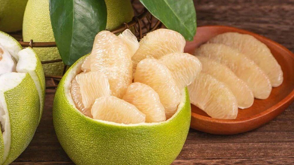 Một quả bưởi bao nhiêu calo?