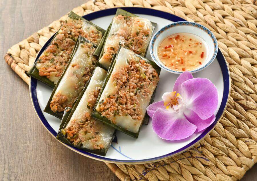 Bánh nậm bao nhiêu calo? Ăn bánh nậm có mập (béo) không?