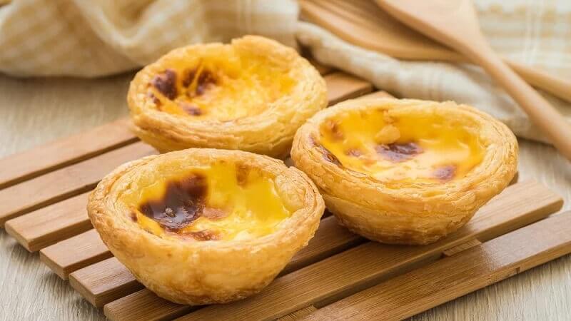 Bánh tart trứng bao nhiêu calo?