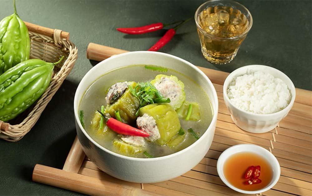 Canh khổ qua bao nhiêu calo? Lợi ích của việc ăn canh khổ qua