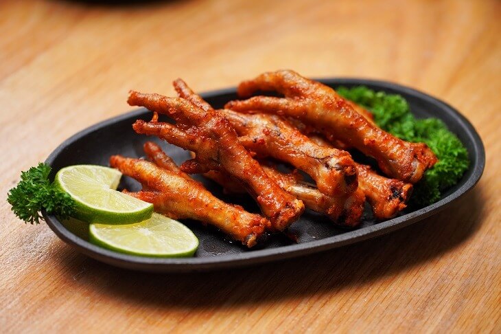 Những lợi ích khi ăn chân gà nướng